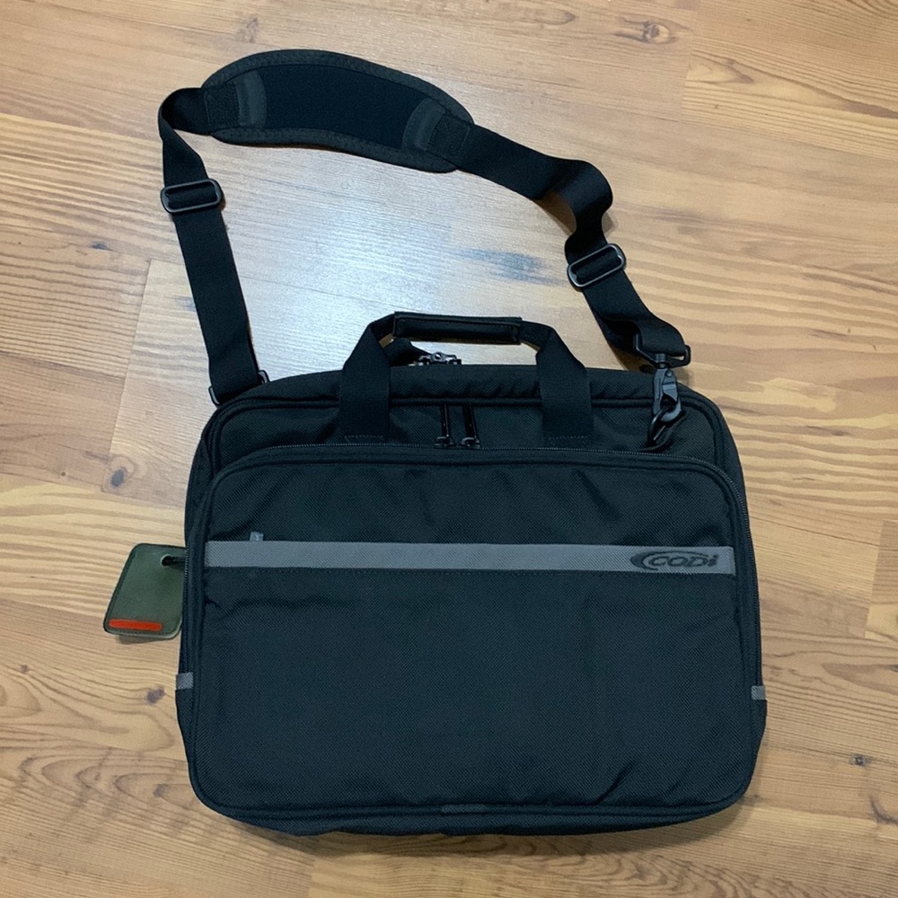 Codi laptop bag/briefcase